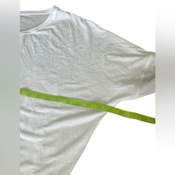 Athleta White Essence Flow Top - Picture 4 of 4